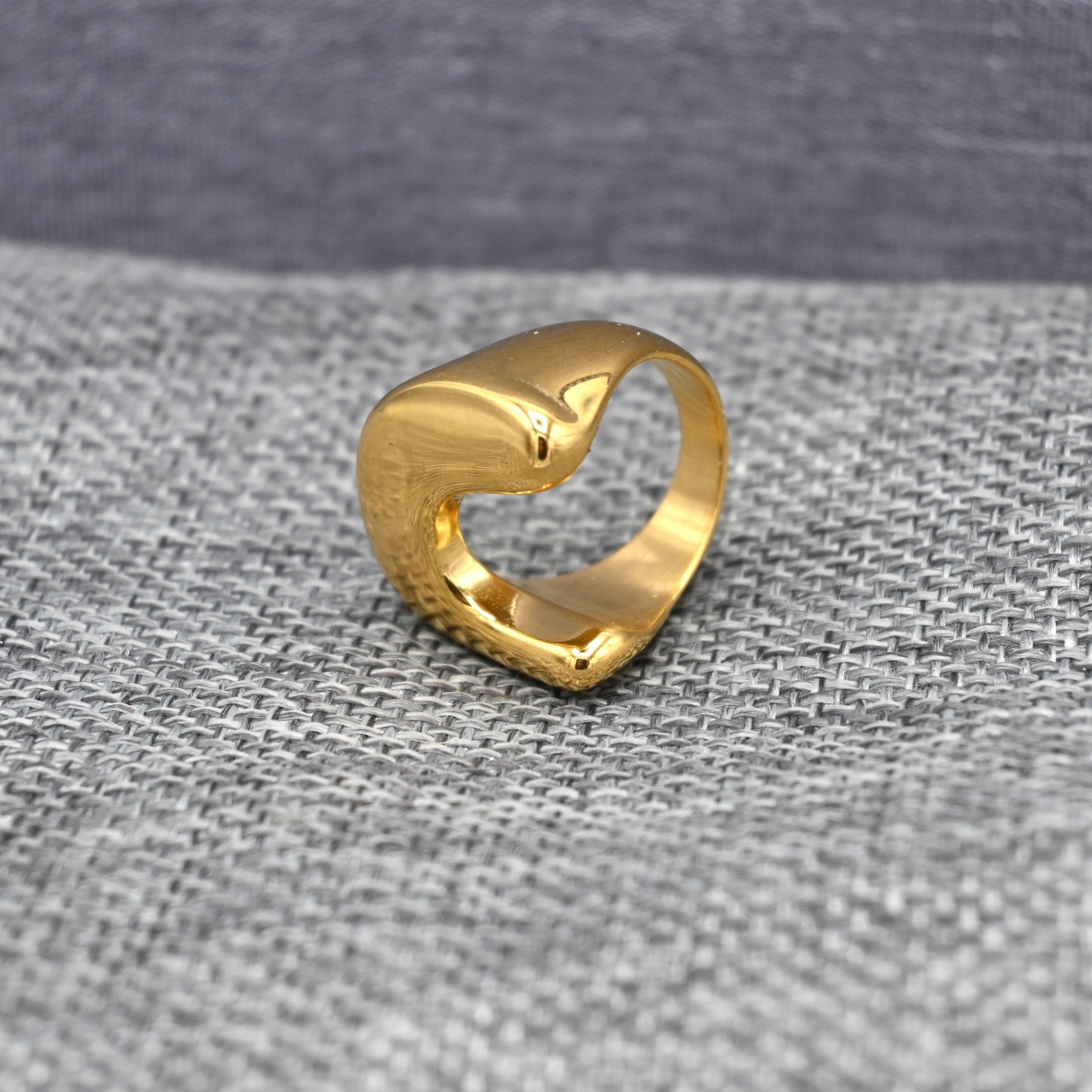 U Bulky Ring